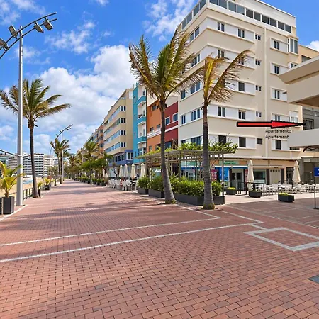 Playa Canteras Brisa Y Sol